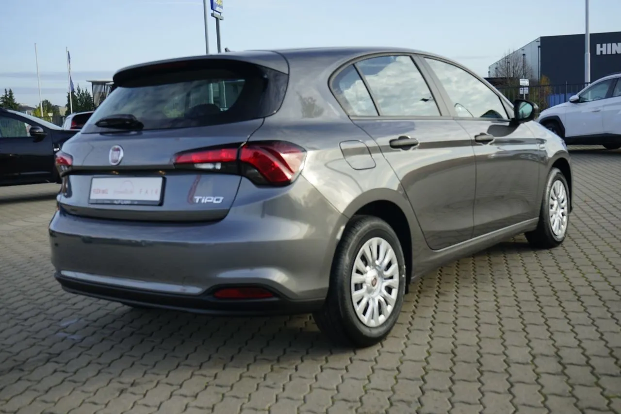 Fiat Tipo Hatchback 1.4 Bluetooth...  Image 4